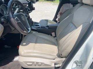 2012 Buick Regal Premium 1 - Interior Front Seat Image